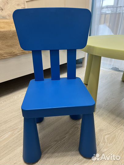 Детский стол и стулья IKEA