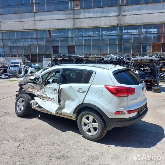 В разборе Киа Спортаж 2014 года 2.0 МКПП