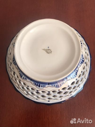 Вазочки, чайные пары Гжель