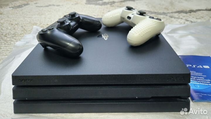 Sony playstation 4 pro 1tb cuh 7208b