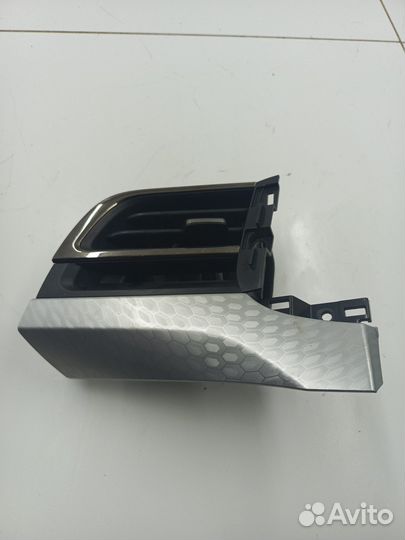 Дифлектор воздушный левый (Haval F7)