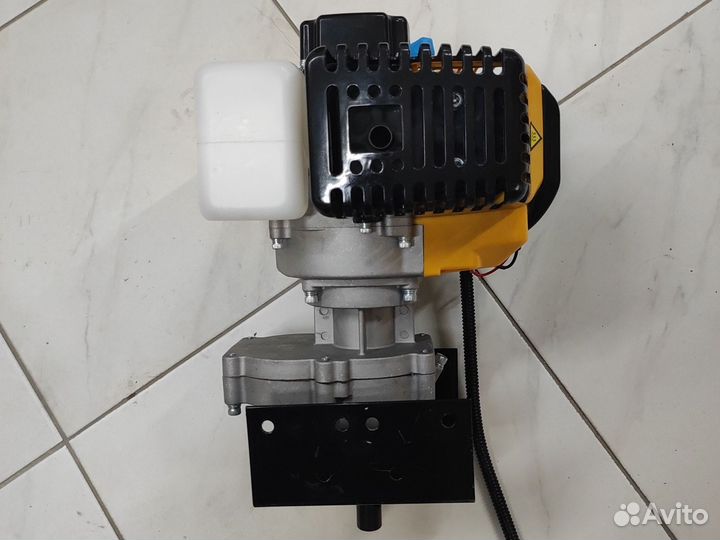 Мотобур со шнеком 100мм 3.5 л. с