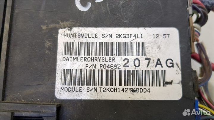 Блок предохранителей Dodge Caliber, 2008