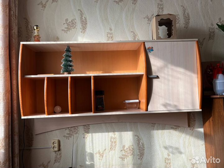 Стол письменный