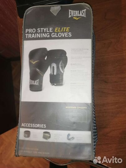 Боксерские перчатки 12 oz Everlast