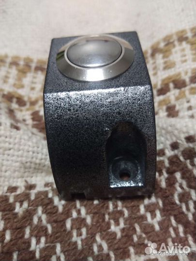 Кнопка выхода накладная