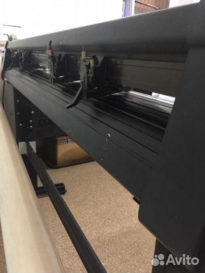 Режущий плоттер SignCut 1360