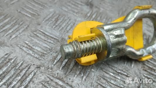 Крюк буксировочный ford focus 2 (2TD03H801)