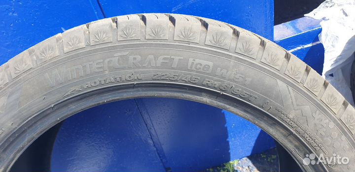 Kumho WinterCraft Ice Wi51 225/45 R18 95T