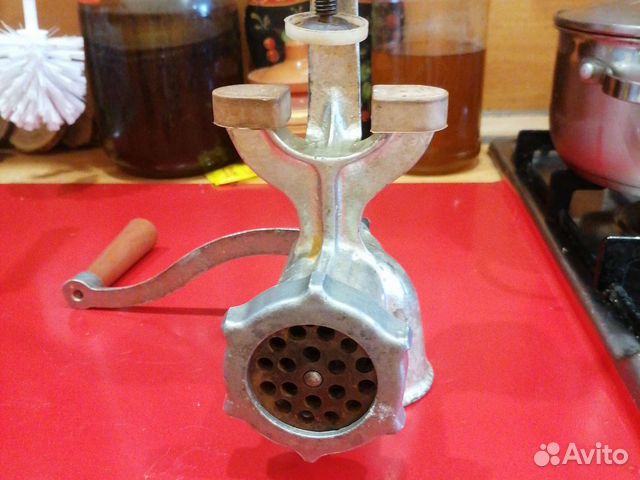 Мясорубка ручная