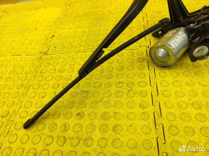 Моторчик стеклоочистителя задний правый Mini