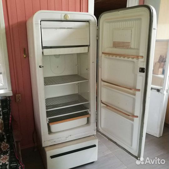 Холодильник бу