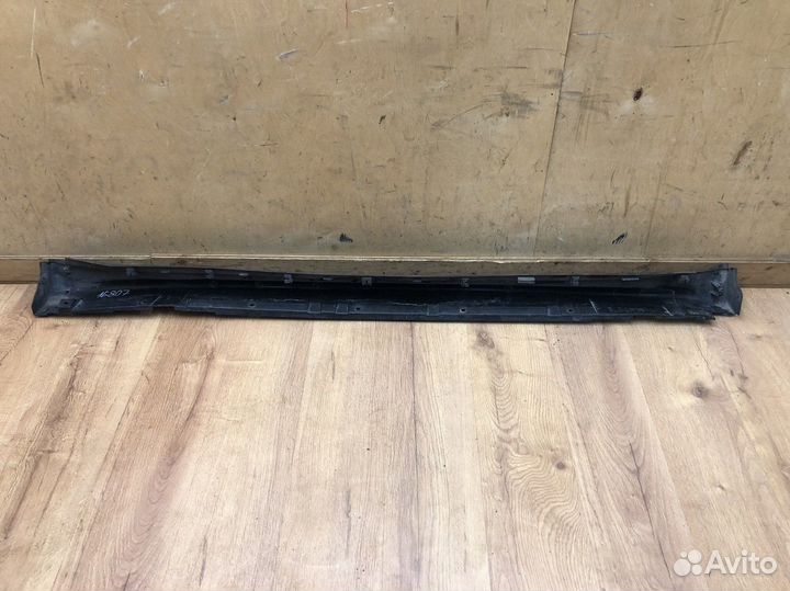 Накладка на порог Nissan Juke (F15) 2011-2019