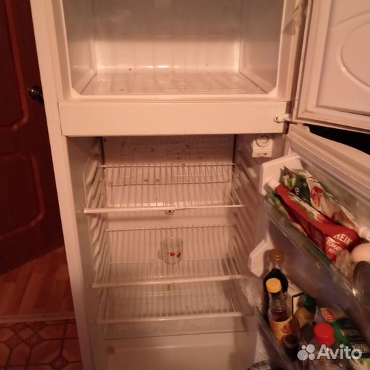 Холодильник на запчасти