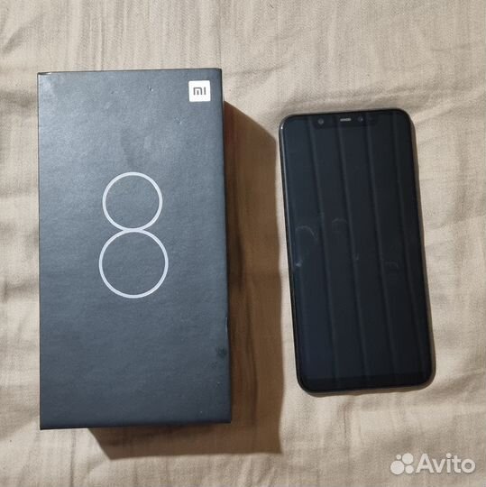 Xiaomi Mi 8, 6/64 ГБ