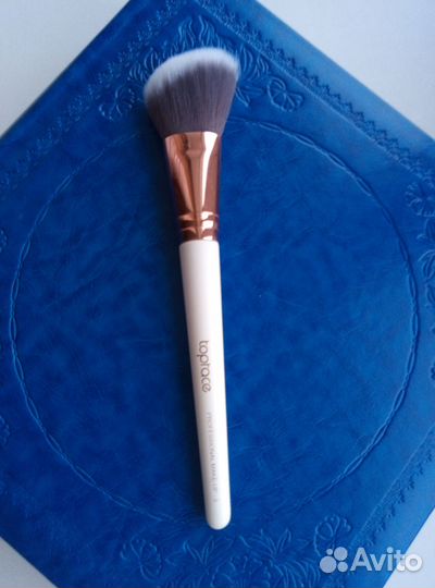 Кисть для румян