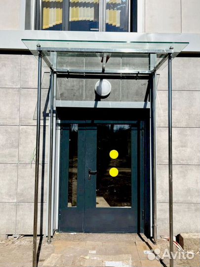 Козырек из стекла