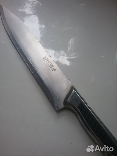 Набор кухонных ножей с подставкой