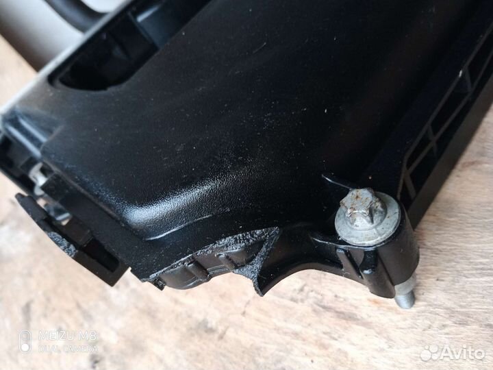 Крышка клапанов