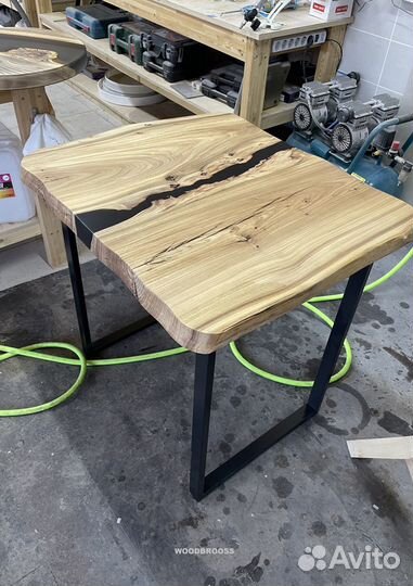 Стол из Эпоксидки и слэба от изготовителя