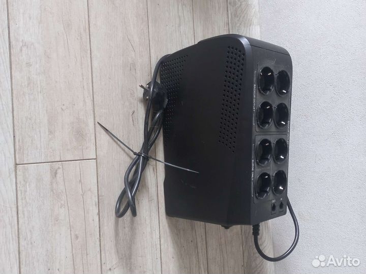 Источник бесперебойного питания