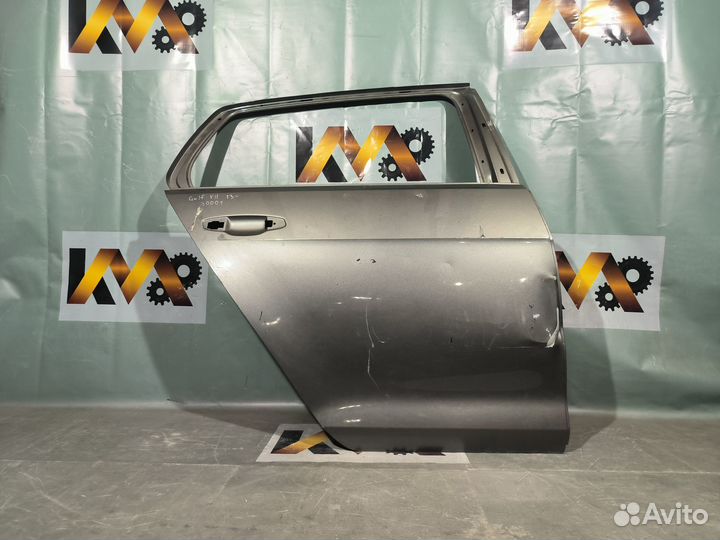 Volkswagen Golf 7 Дверь Задняя правая 30001
