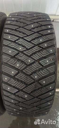 Goodyear Ultragrip Ice Arctic 225/45 R17