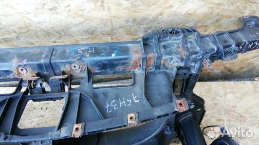 Передняя панель крепления облицовки (телевизор) BM