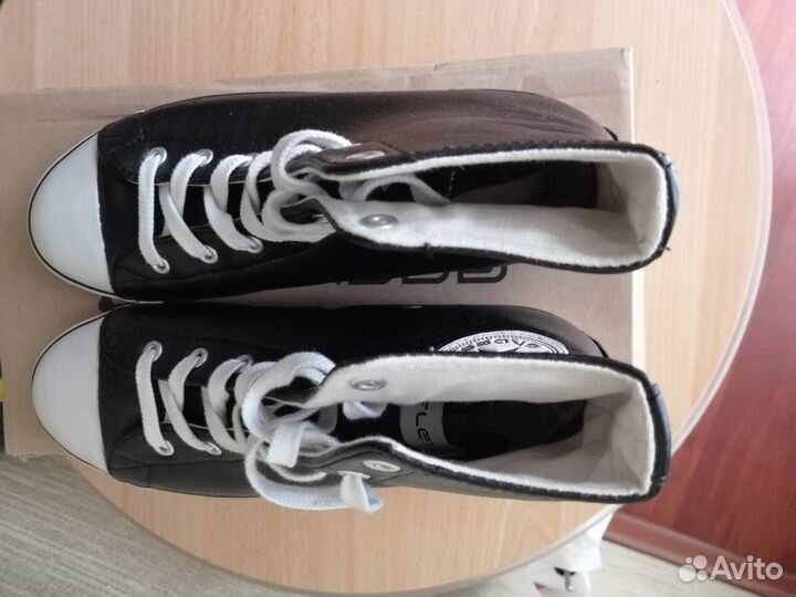 Продаю детские борцовки