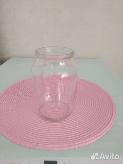 Банки стеклянные 1л и 0,7 л с новыми крышками