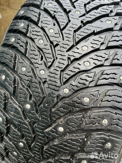 Nokian Tyres Hakkapeliitta 9 255/45 R19 104Y