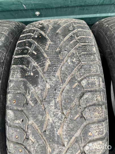 Matador MP 50 Sibir Ice SUV 215/65 R16 98T