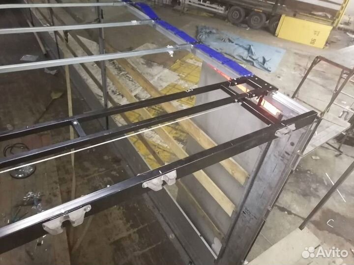 Сдвижная крыша на полуприцеп