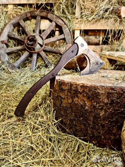 Топоры кованые ручной работы