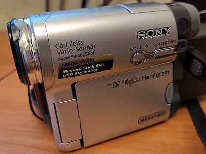 MiniDV видеокамера Sony DCR-TRV33Е