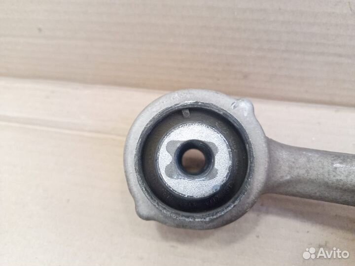 Рычаг передний левый Mercedes C-Class (S204)