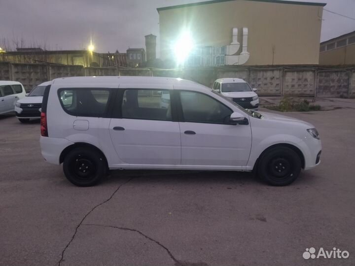 LADA Largus 1.6 МТ, 2024