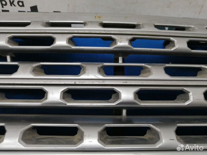 Решетка радиатора CK52-8200-AE