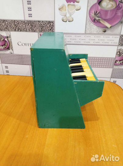Пианино-игрушка СССР