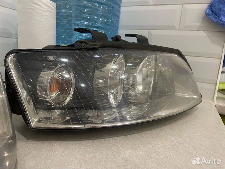 Фары на Ауди А4 B6