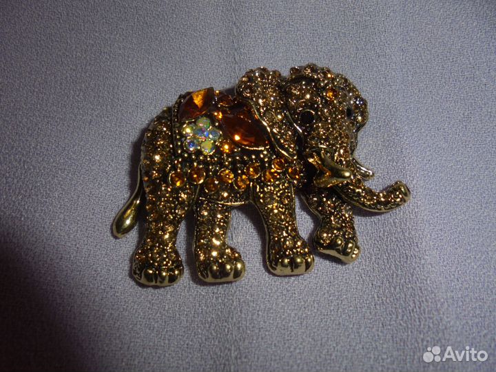 Брошь Слоник 5 х 3 см бижут сплав с декор элемента