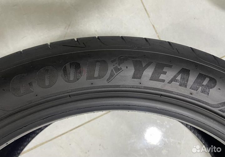 Goodyear Eagle F1 Asymmetric 3 SUV 245/45 R20 99V