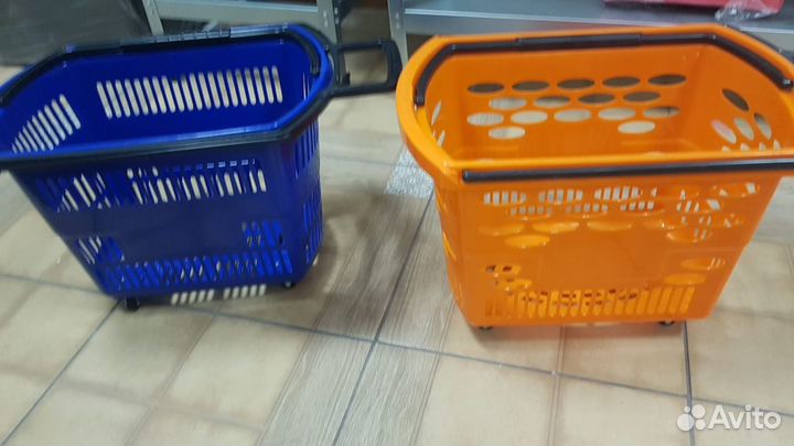 Корзинка-тележка покупательская 32л