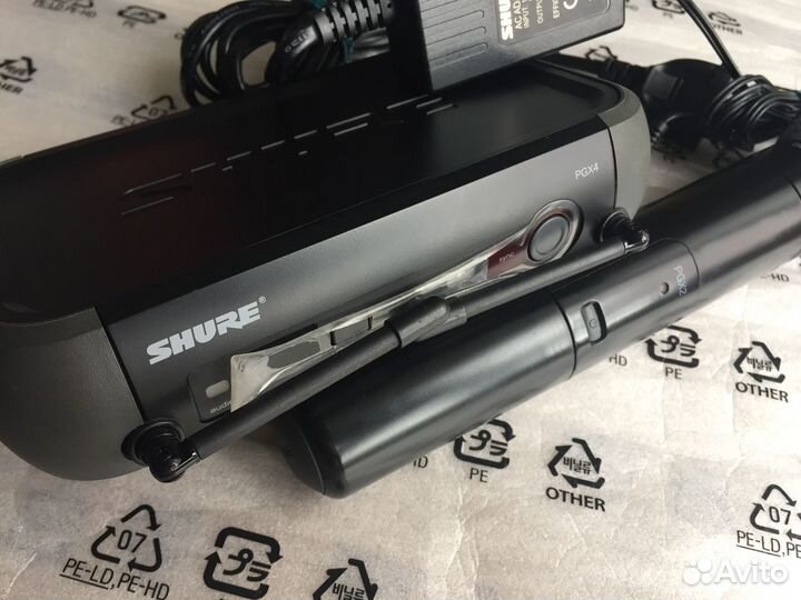 Вокальная радиосистема Shure PGX24/beta58 микрофон