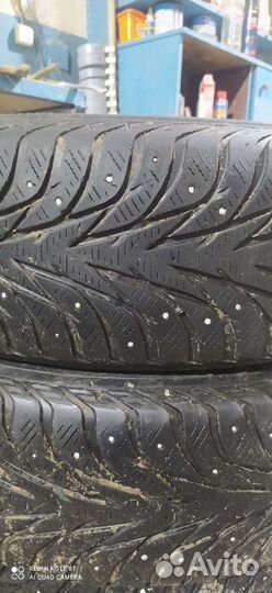 Yokohama A008 225/60 R18