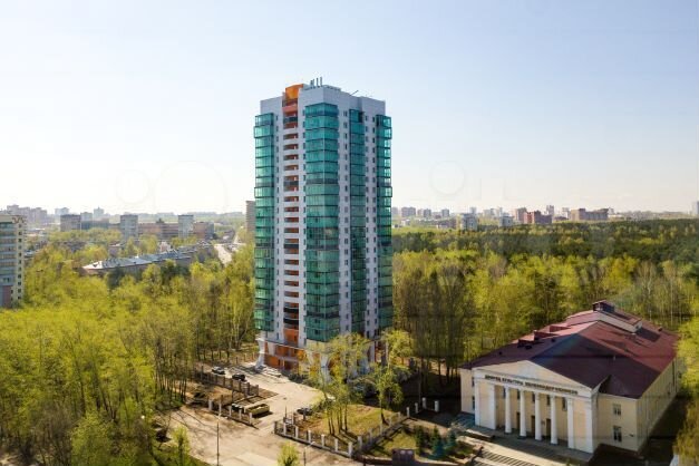 2-к. квартира, 47 м², 3/25 эт.