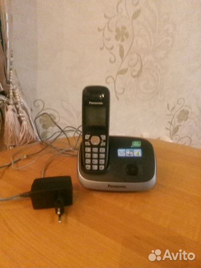 Радиотелефон