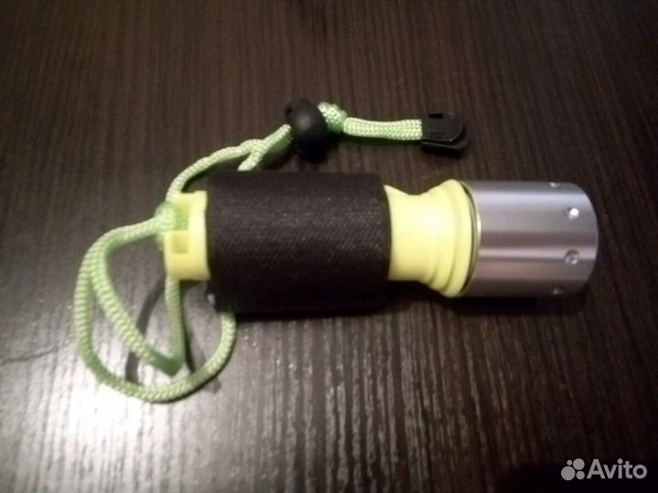 Фонарь для дайвинга подводной охоты