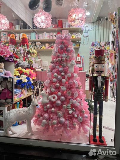 Ёлка розовая