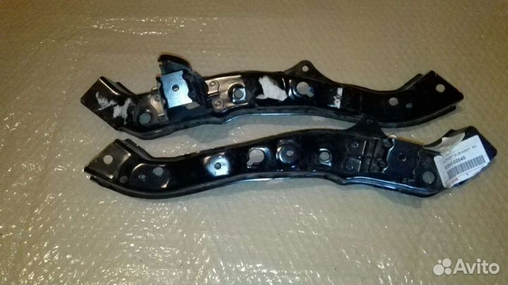 Тойота аурис